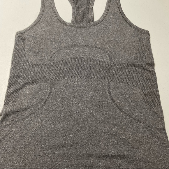 Lululemon Tank Top Size 6 - Picture 2 of 8